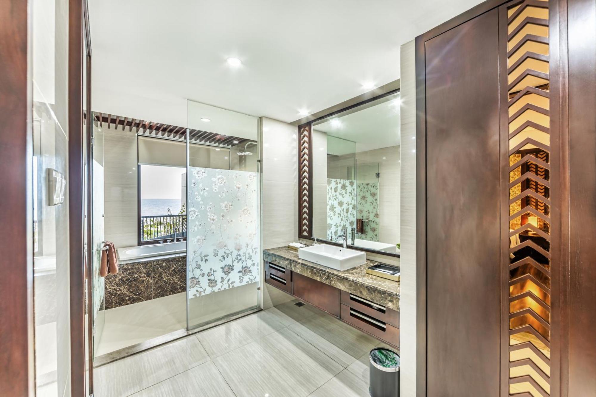 Vietsovpetro Ho Tram Beach Resort & Spa Экстерьер фото