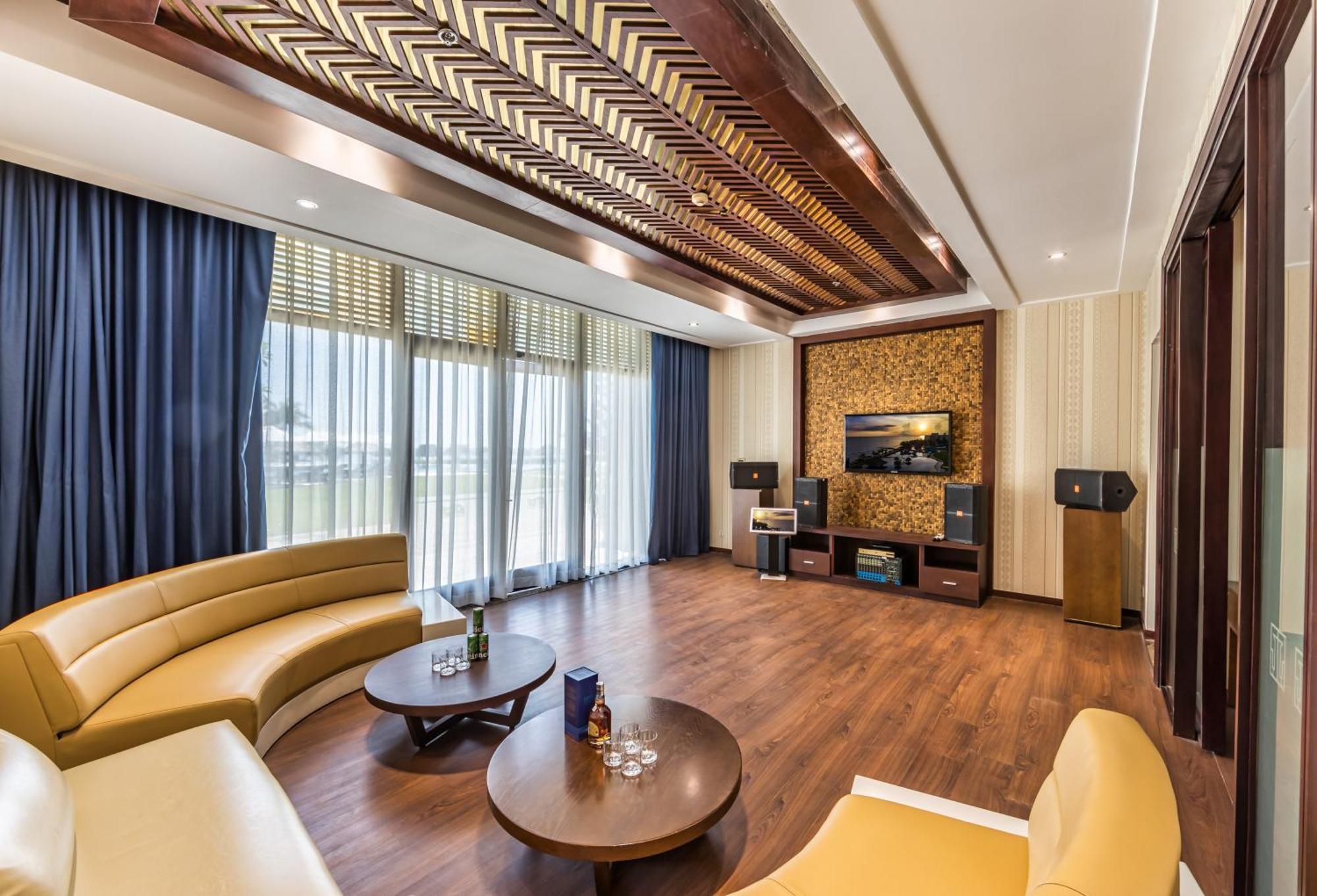 Vietsovpetro Ho Tram Beach Resort & Spa Экстерьер фото