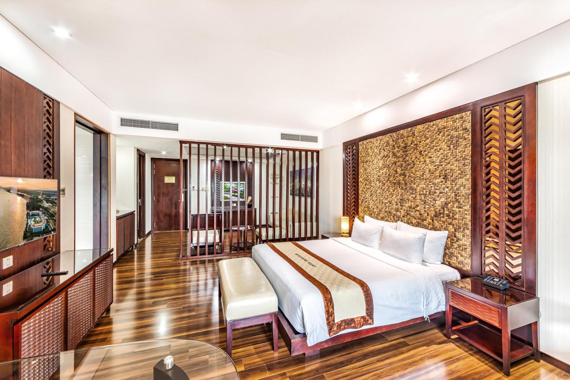 Vietsovpetro Ho Tram Beach Resort & Spa Экстерьер фото