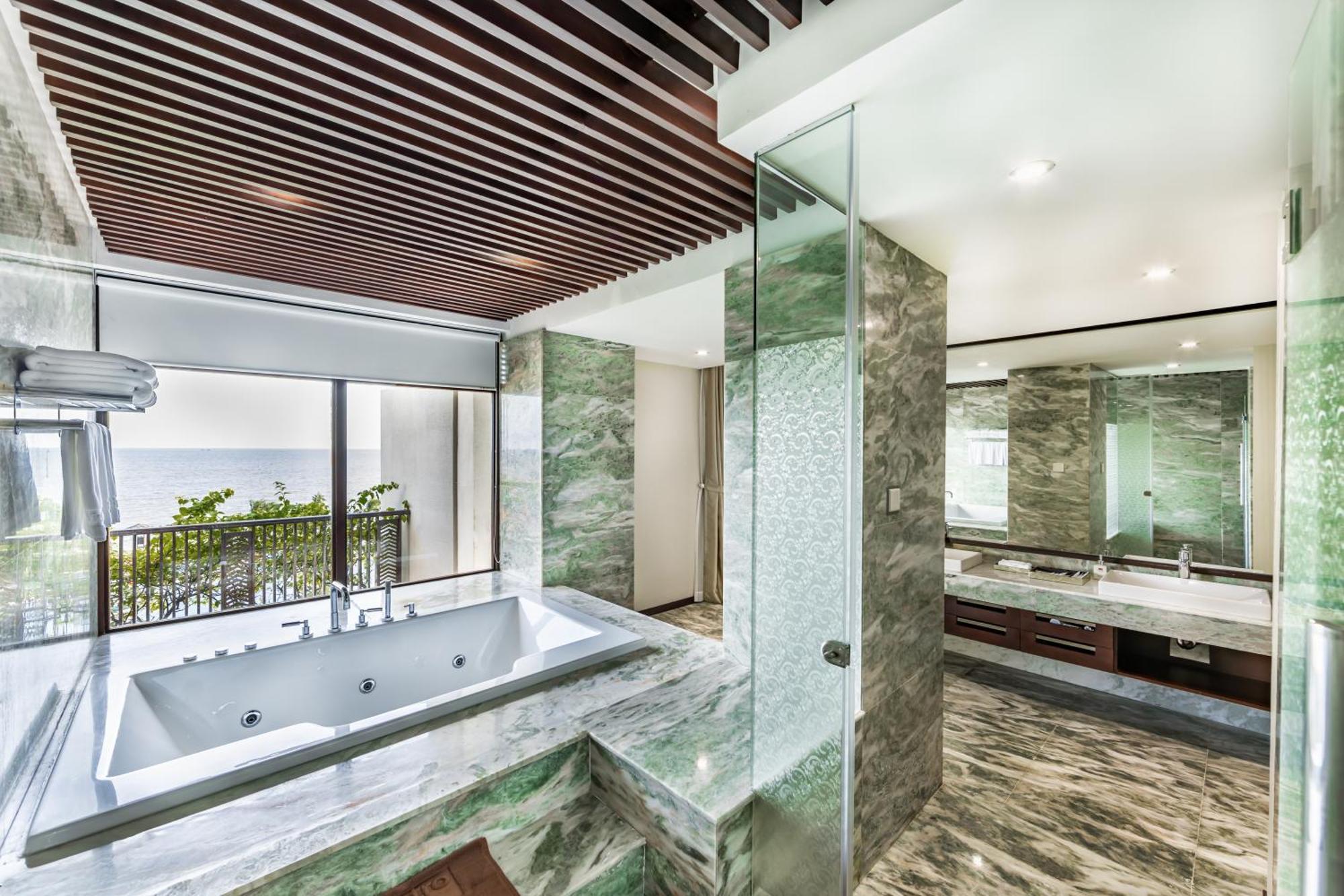 Vietsovpetro Ho Tram Beach Resort & Spa Экстерьер фото